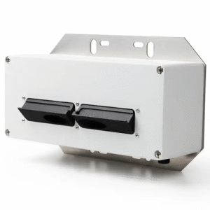 Long-Range Laser Sensor, ±20% Accuracy, 3000m Range, 12-24 V Power - Specimen Track