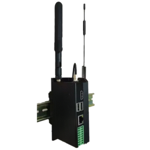 Outdoor Gateway with WiFi LTE GPS LoRaWAN Module - Specimen Track