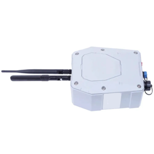 IoT Gateway with 4G and Ethernet Support - Specimen Track