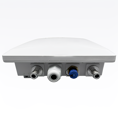 LoRaWAN Outdoor Gateway for Smart City Road Lighting - Specimen Track